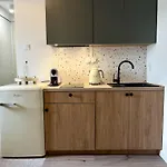 Spring 1-bedroom With View * 华沙